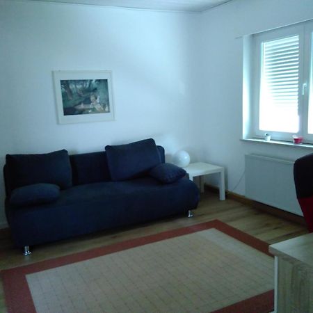 Ruhige Wohnung Zentrumsnah 피라마센스 외부 사진